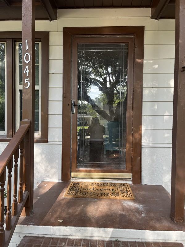 1045 Ontario St - Photo 2 of 11