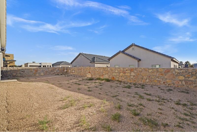 525 Paseo Modesto Drive - Photo 3 of 13