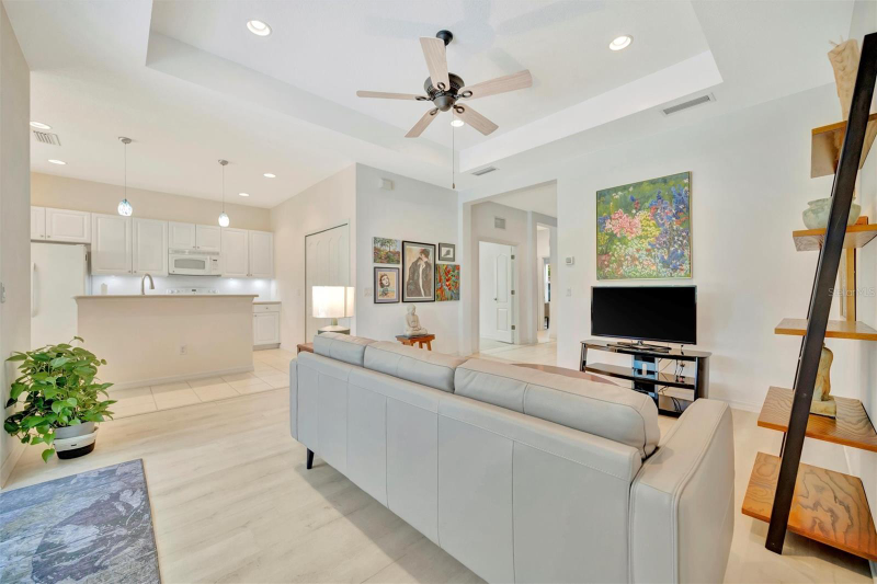 1306 Morning Sky Glen - Photo 4 of 20