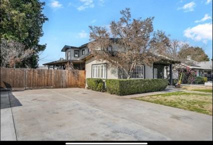 218 Dolores Ave - Photo 2 of 14