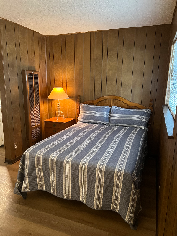 1708 Holloman Dr #4 - Photo 3 of 11