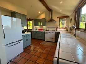 3266 Robinson Dr - Photo 1 of 1