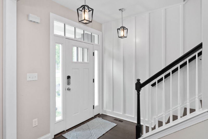 516 Coates Ln - Photo 2 of 20