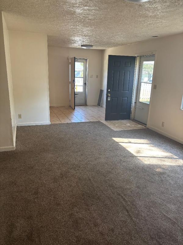 3971 Prescott Ave - Photo 2 of 9