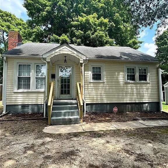 421 Gossett St #NA - Photo 2 of 12