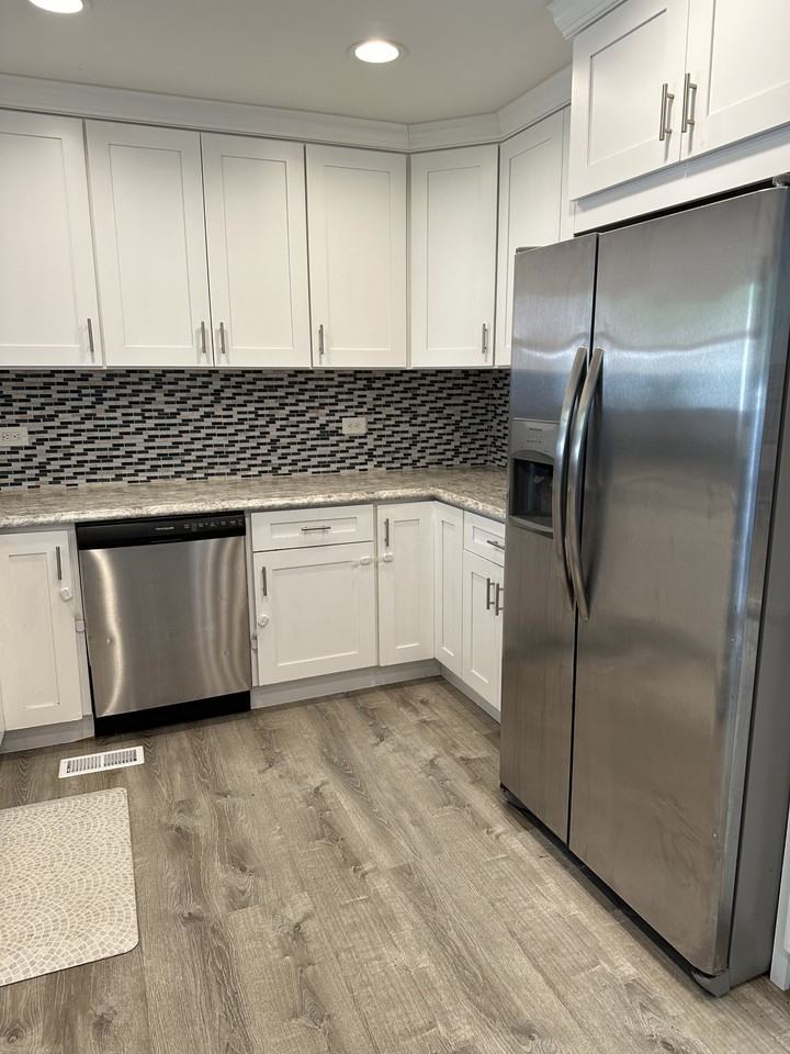 20025 Brook Avenue #NA - Photo 2 of 24