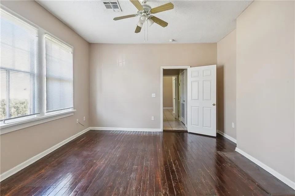 3111 General Taylor St #NA - Photo 3 of 10