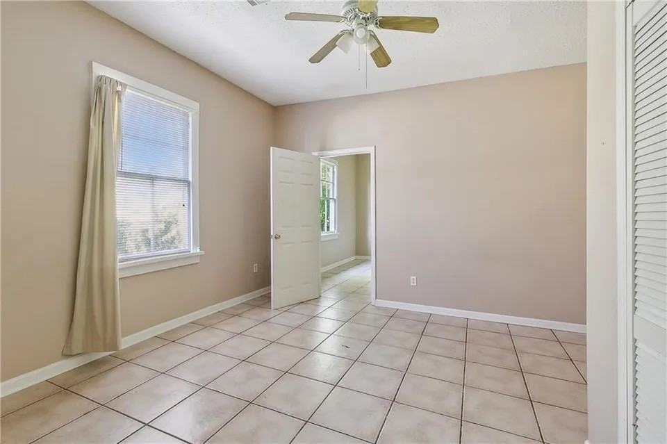 3111 General Taylor St #NA - Photo 6 of 10