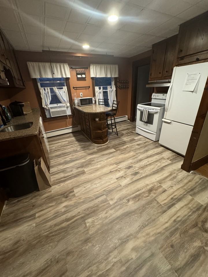 54 Allen St #1 - Photo 6 of 21