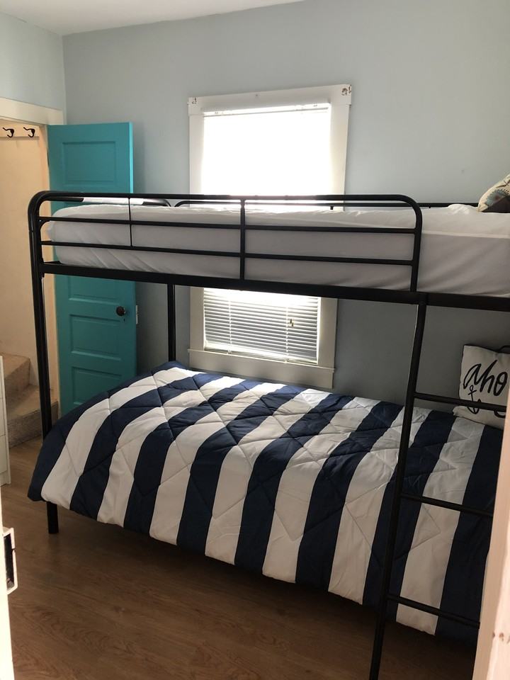 112 E Taylor Ave #NA - Photo 5 of 10