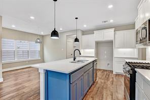 4909 Sweetbay Rd #NA - Photo 4 of 9