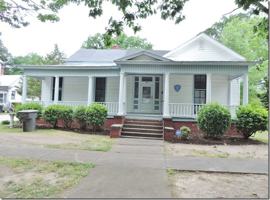 featured image of 404 Vance St Ne