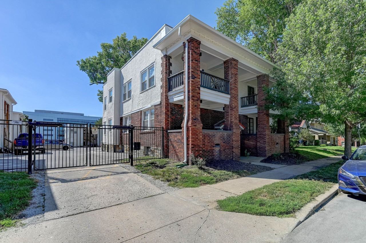 Muehlebach Apartments - Photo 6 of 9