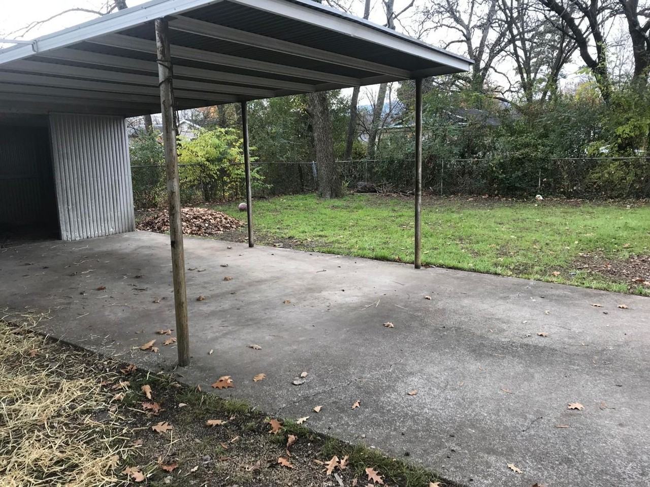 3101 6th Ave - Photo 2 of 16