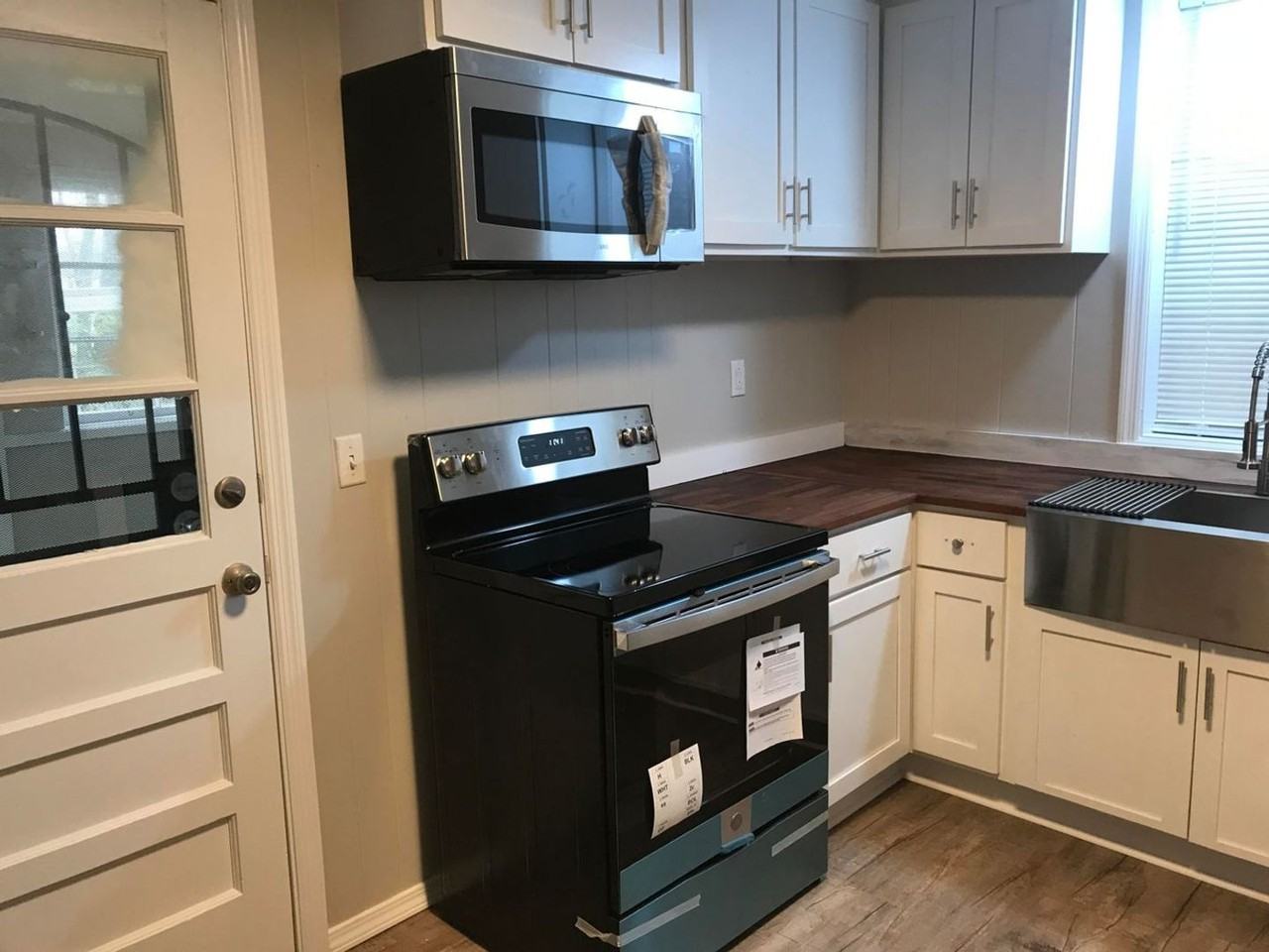 3101 6th Ave - Photo 6 of 16