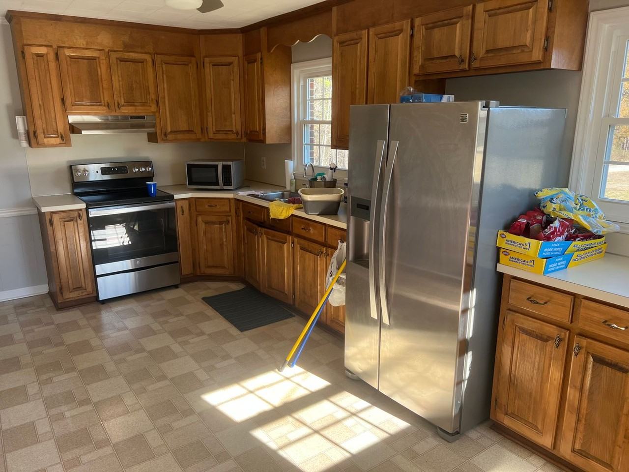 829 Brown Rd - Photo 2 of 5