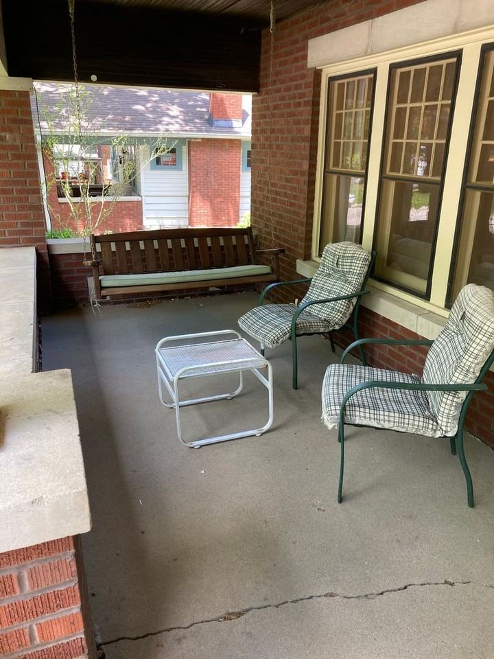808 N Washington St - Photo 3 of 17