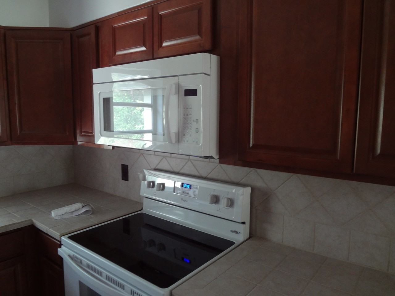 1414 W Chelsea Ave - Photo 7 of 8