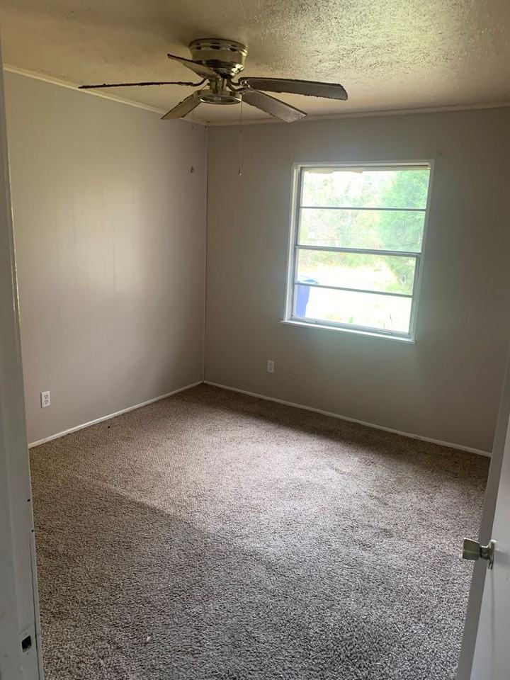 7209 Gregory St - Photo 5 of 7