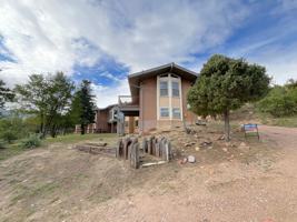 featured image of 560 Northfield Rd