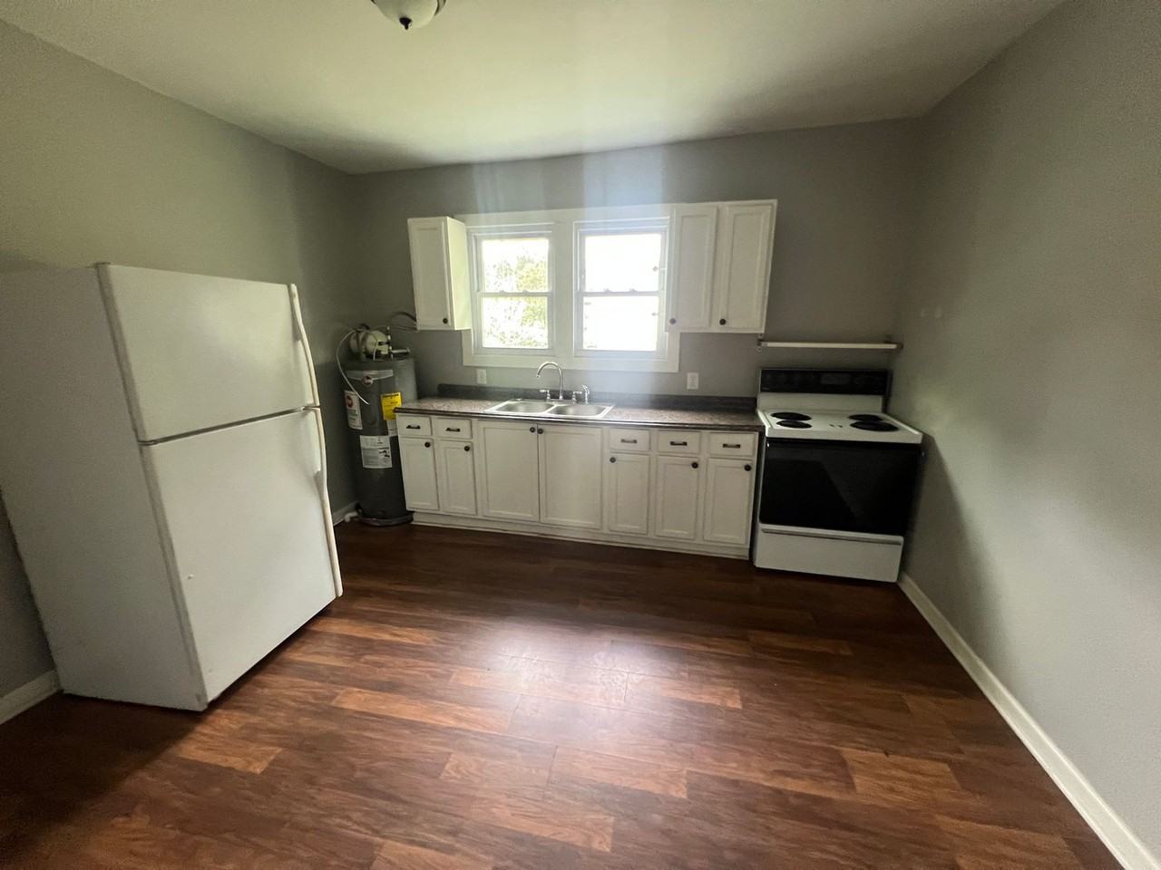 25 Bigby St - Photo 2 of 4