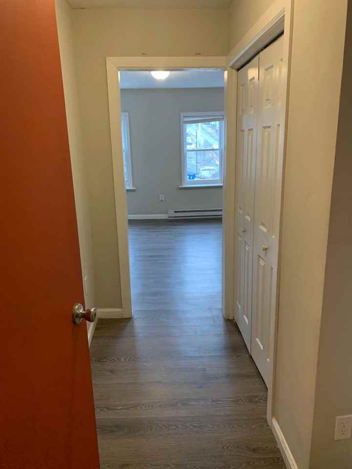 657 Northampton St - Photo 2 of 18