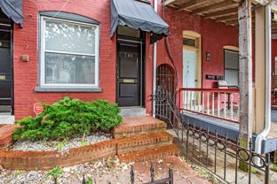 Cool Springs townhome featuring 2 Bedrooms, 2 Bathrooms and Great Outdoor Space - Photo 1 of 1