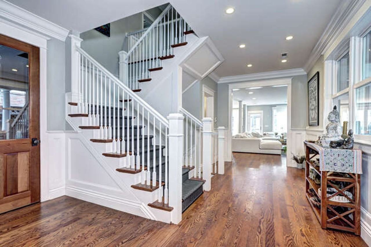 510 Hawthorn Ave - Photo 5 of 50