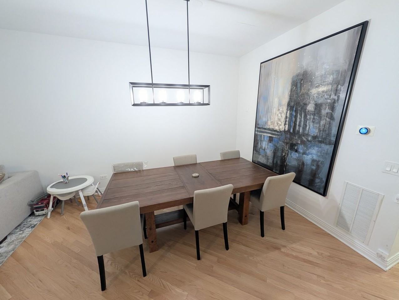 504 N Peoria St - Photo 6 of 18