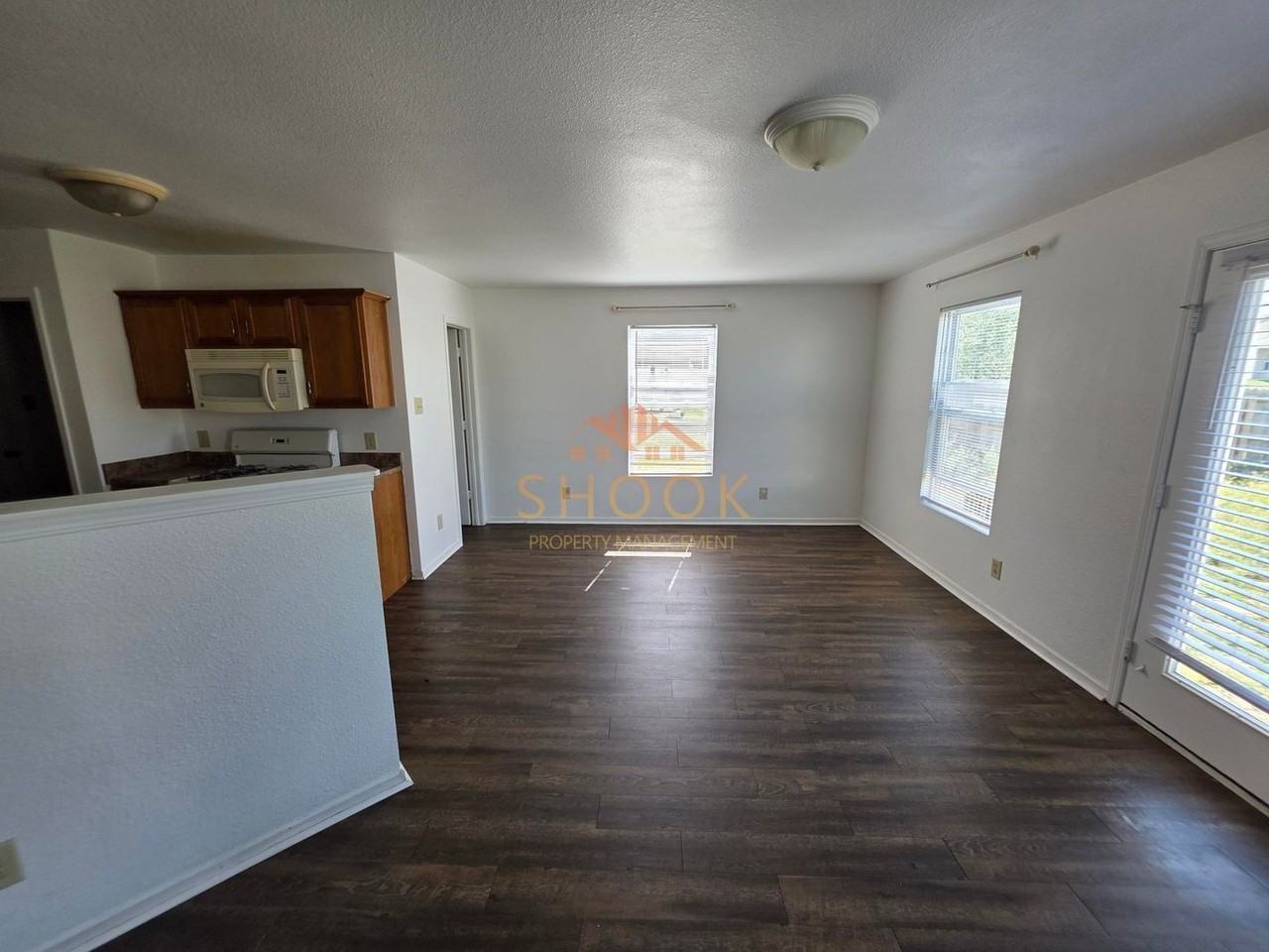 4626 Peebleshire Ln - Photo 3 of 15