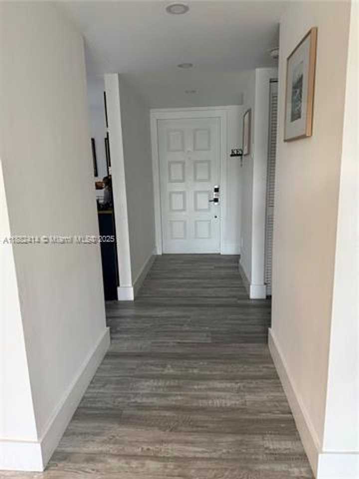 5460 5460 SW 70th Pl N TH 5460 - Photo 7 of 22