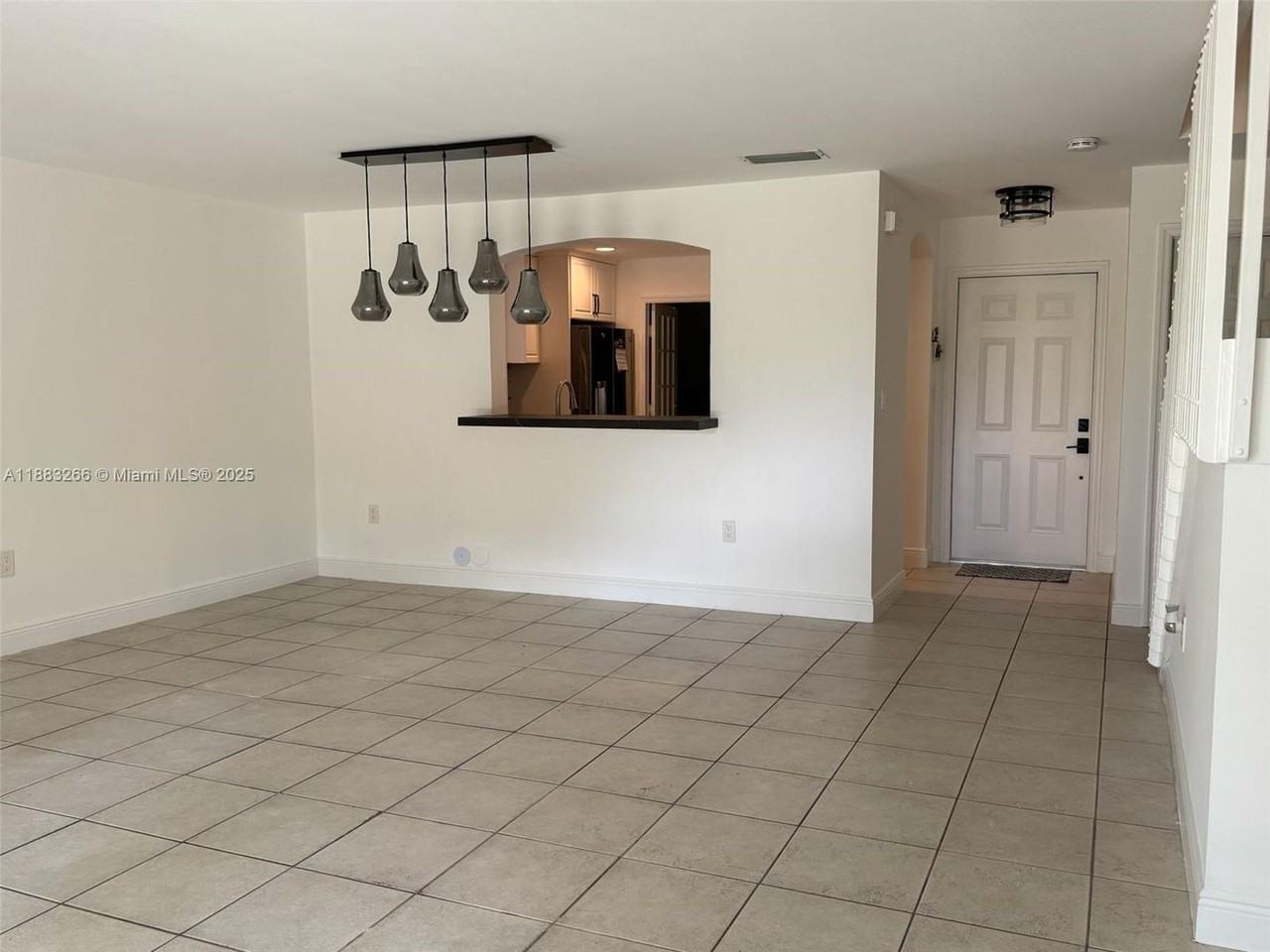 7065 Sw 164th Ct - Photo 2 of 11