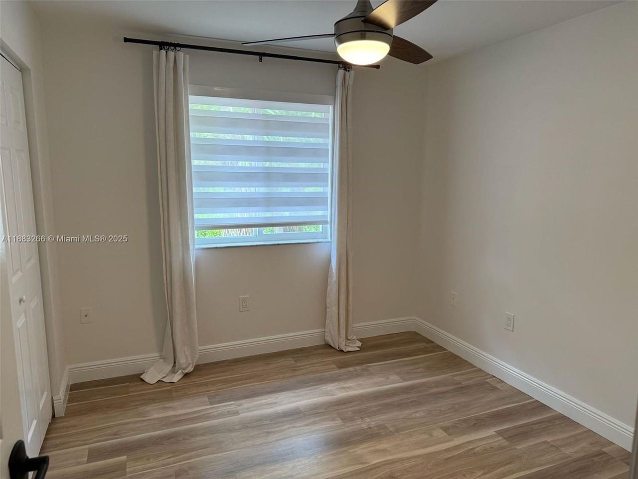 7065 Sw 164th Ct - Photo 7 of 11