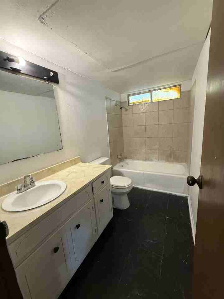 2569 N St Unit 2 - Photo 5 of 6