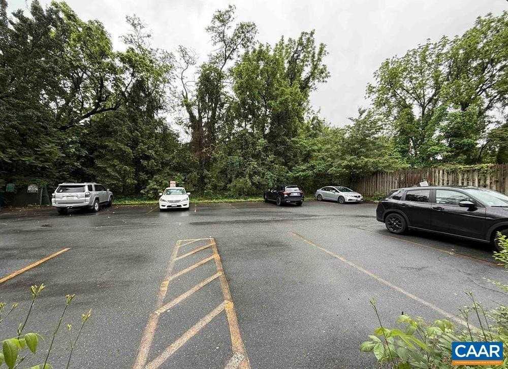 2108 Jefferson Park Ave #A - Photo 3 of 4