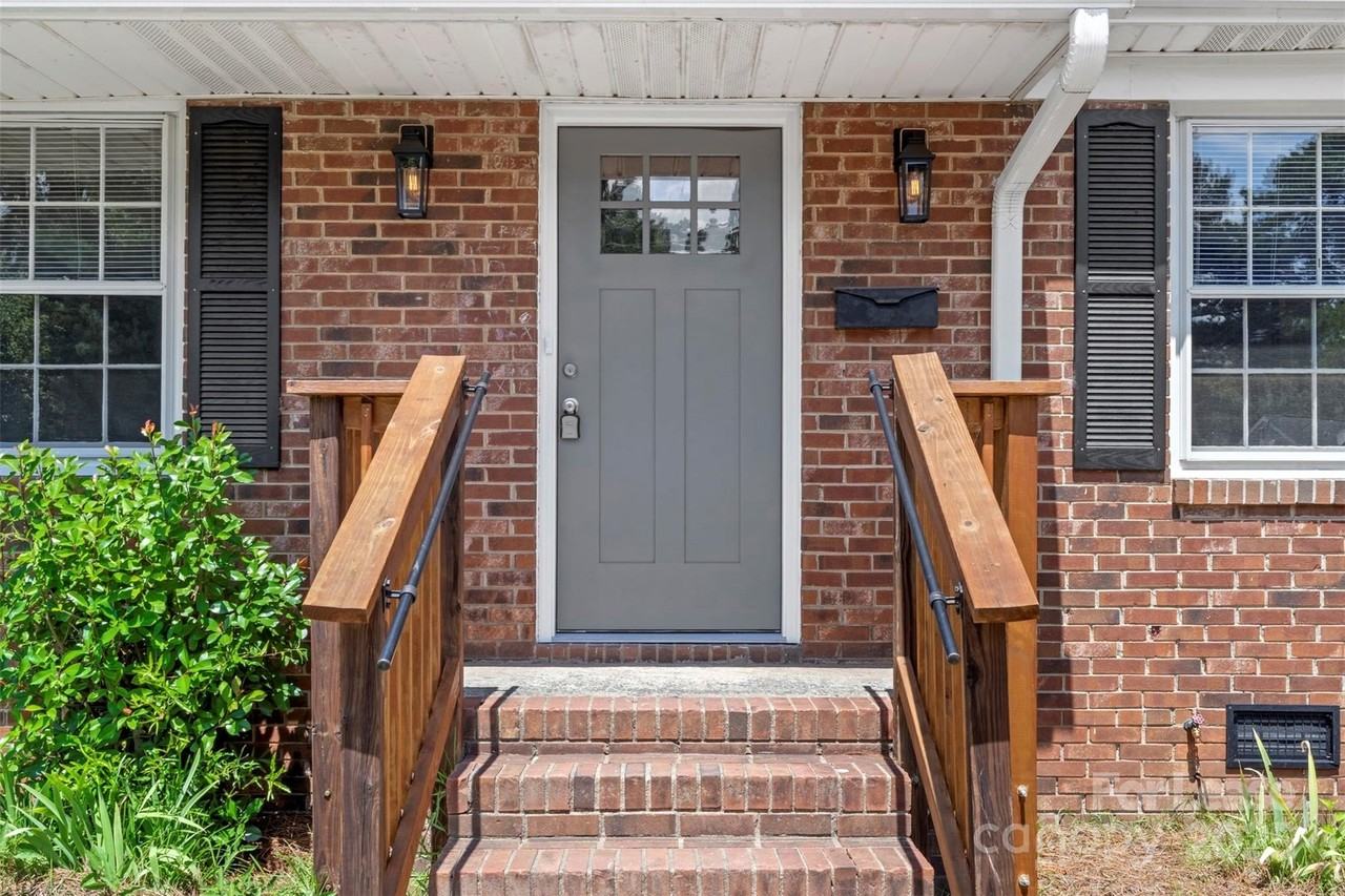 315 High St - Photo 4 of 33