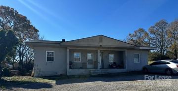 featured image of 288 W Wood St