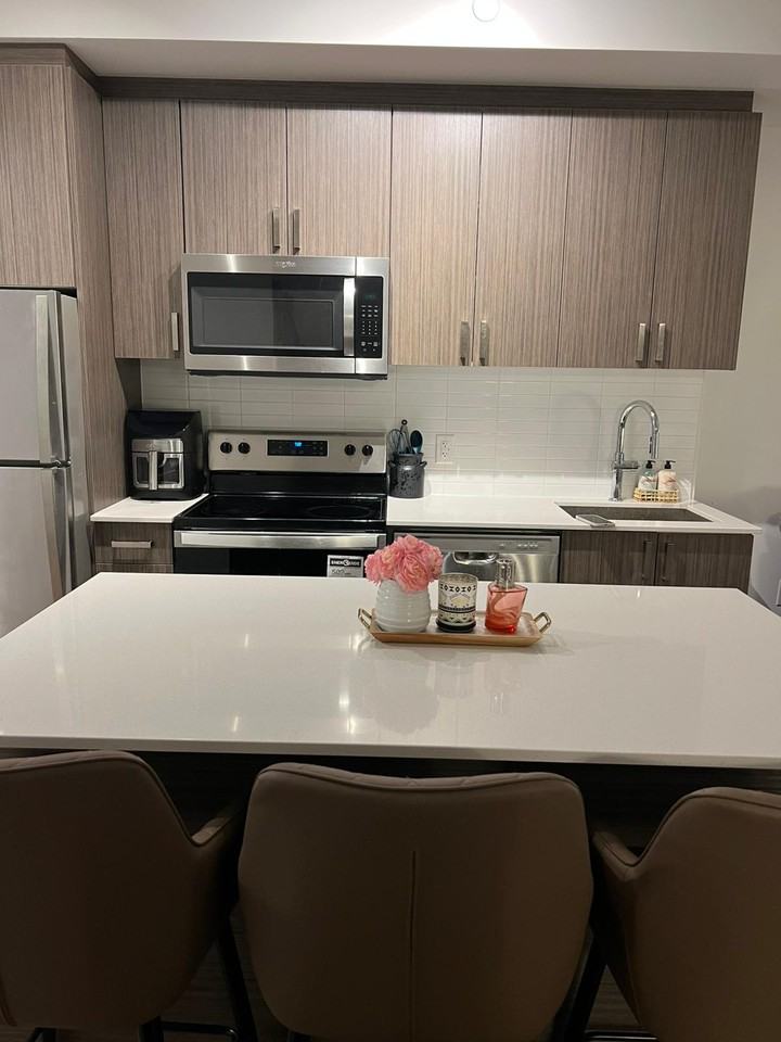 2782 Barton Street East #218 - Photo 3 of 18