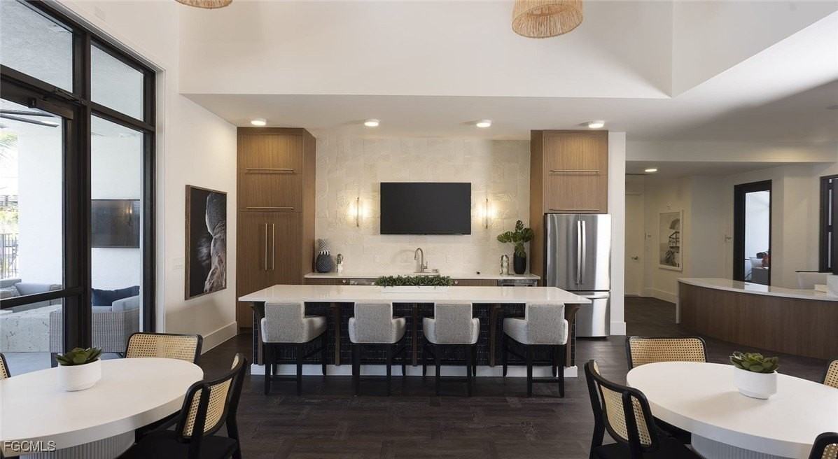 7301 7301 Lake Bank Loop unit: Parkside Villa B - Photo 7 of 27