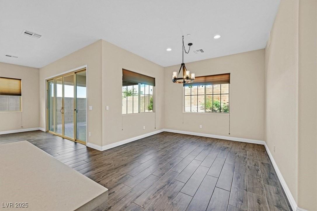 316 Sidewheeler St - Photo 6 of 24