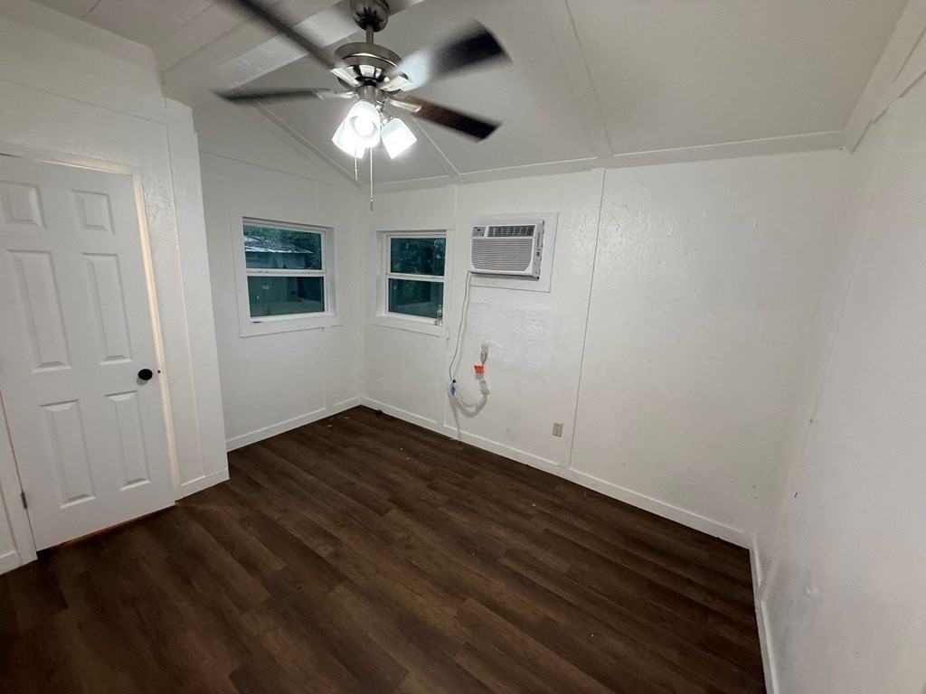 502 W Drew St Unit A - Photo 6 of 15