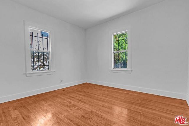 736 N Poinsettia Pl - Photo 3 of 8