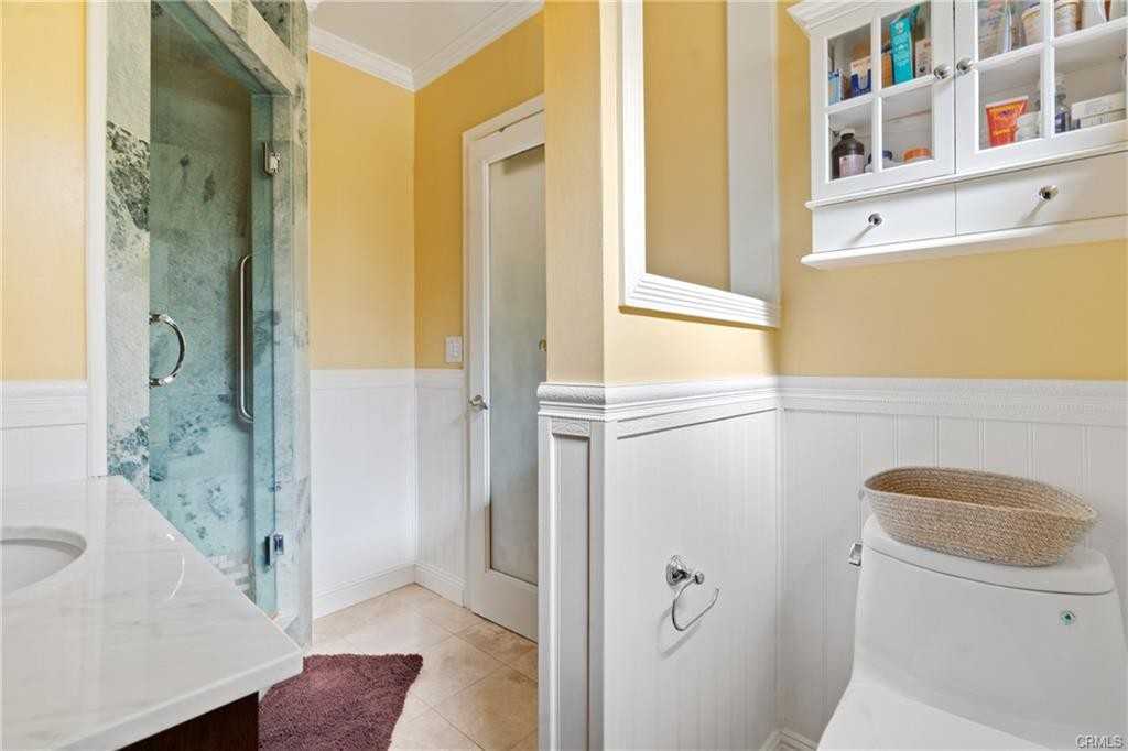 2508 Canyada Ave - Photo 2 of 8