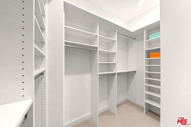 27056 Tanager Ln - Photo 3 of 8