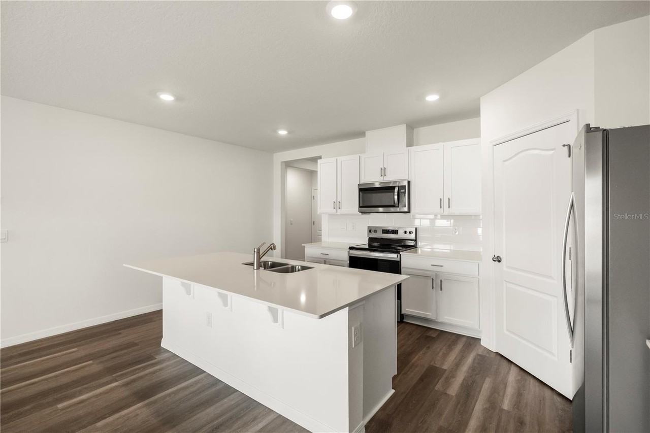 1699 Three Bars Road - Photo 5 of 47