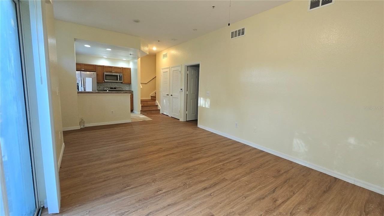 4005 Santa Maria Dr #107 - Photo 6 of 38