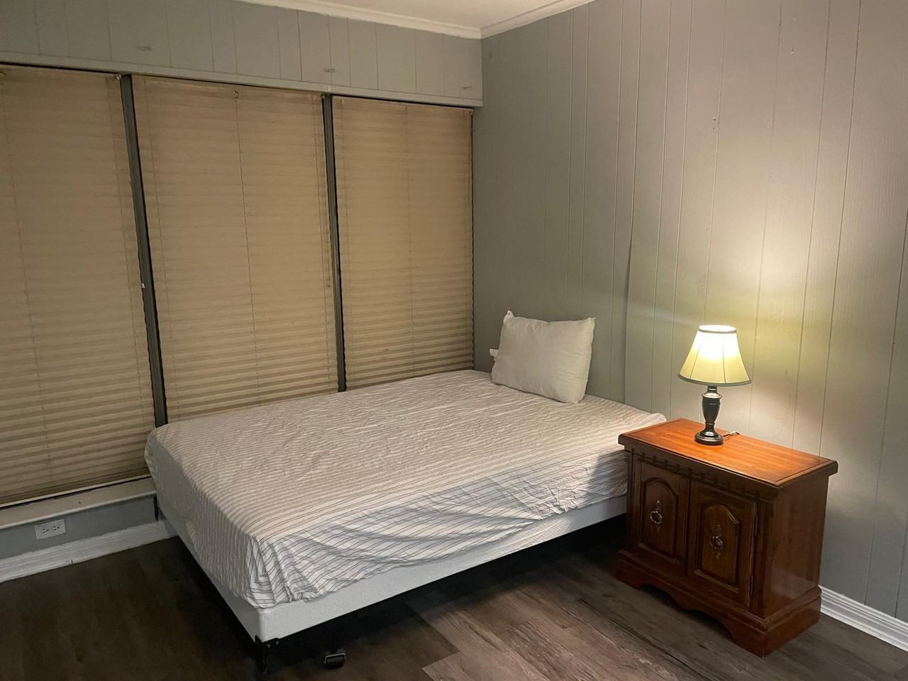 Whitman Avenue - Photo 7 of 12