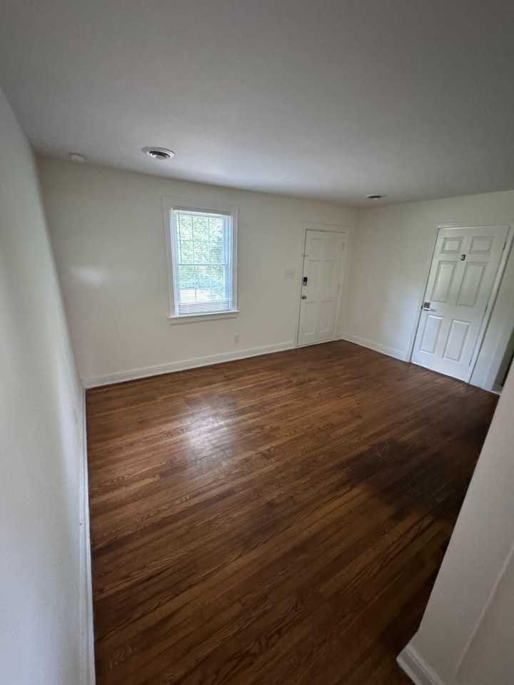 Gay Avenue - Photo 3 of 4