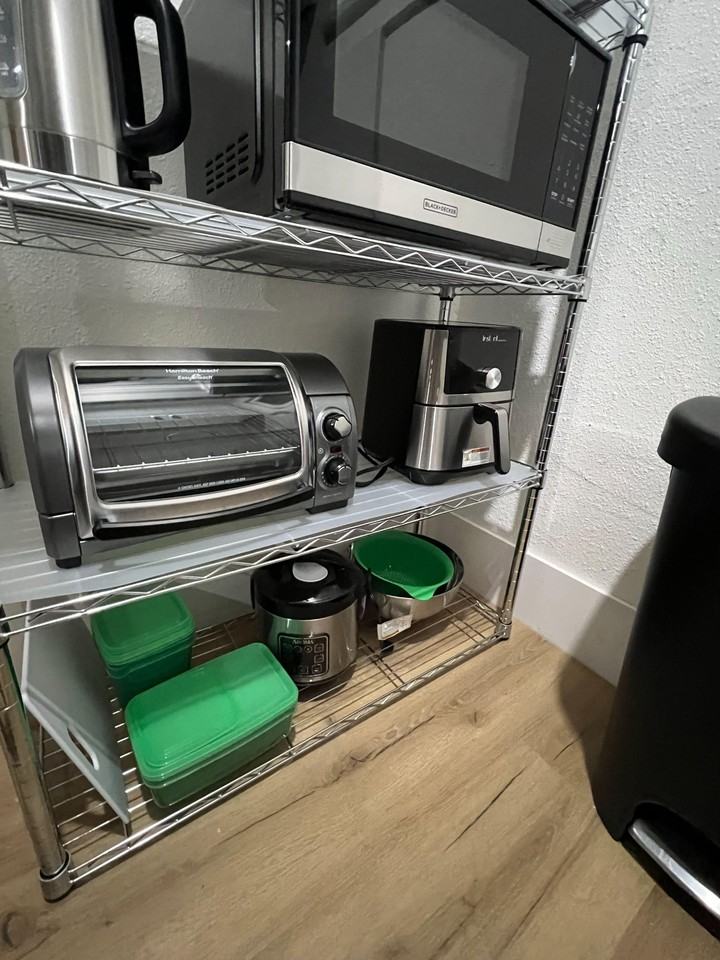 La France Ave - Photo 2 of 7