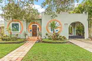 2434 W Prospect Rd - Photo 1 of 1